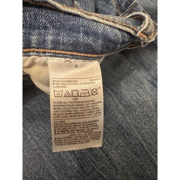 Old Navy Womens Boyfriends Distressed High Jeans With‎ Frayed Hem Size 4 - Picture 9 of 9